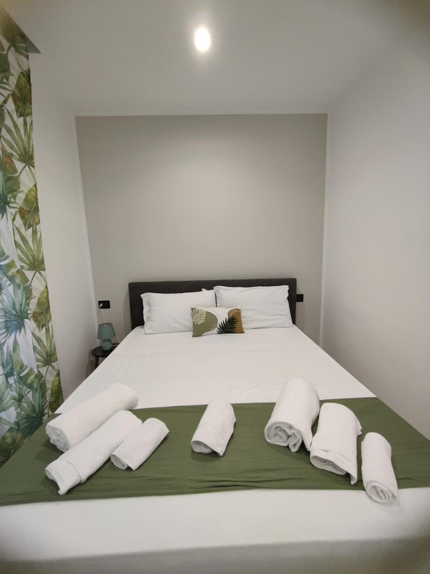 Sweet Rooms San Francesco Napoli Bagian luar foto