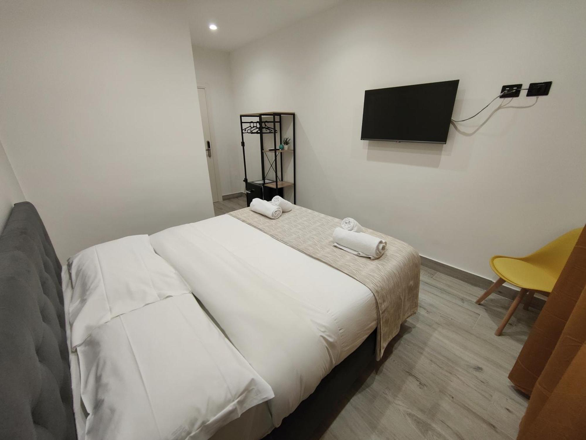 Sweet Rooms San Francesco Napoli Bagian luar foto