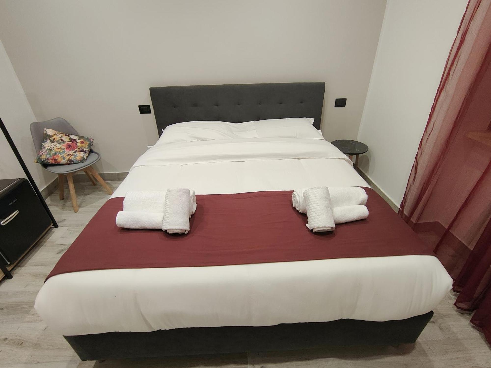 Sweet Rooms San Francesco Napoli Bagian luar foto