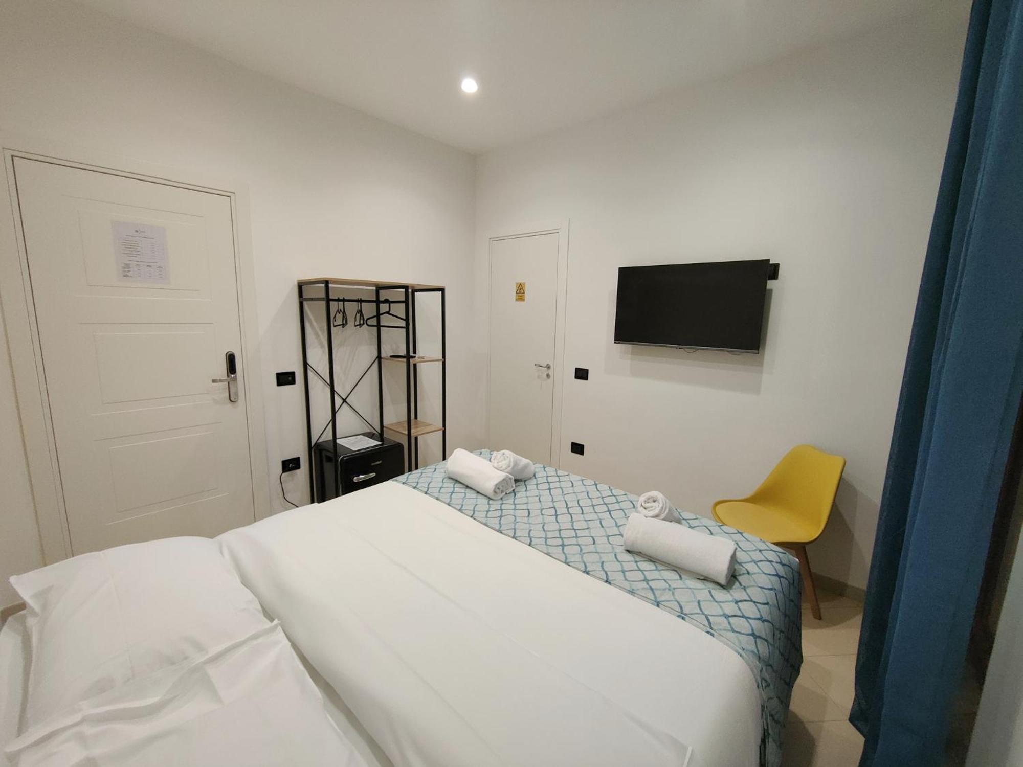 Sweet Rooms San Francesco Napoli Bagian luar foto